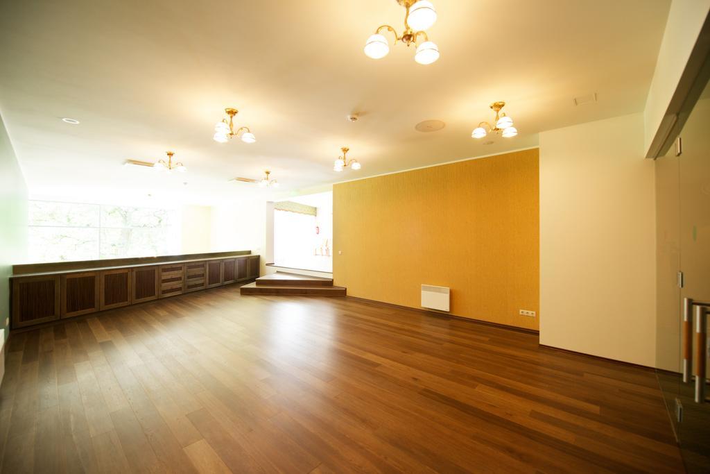 Villa Hotel Theresa Rakvere Kültér fotó